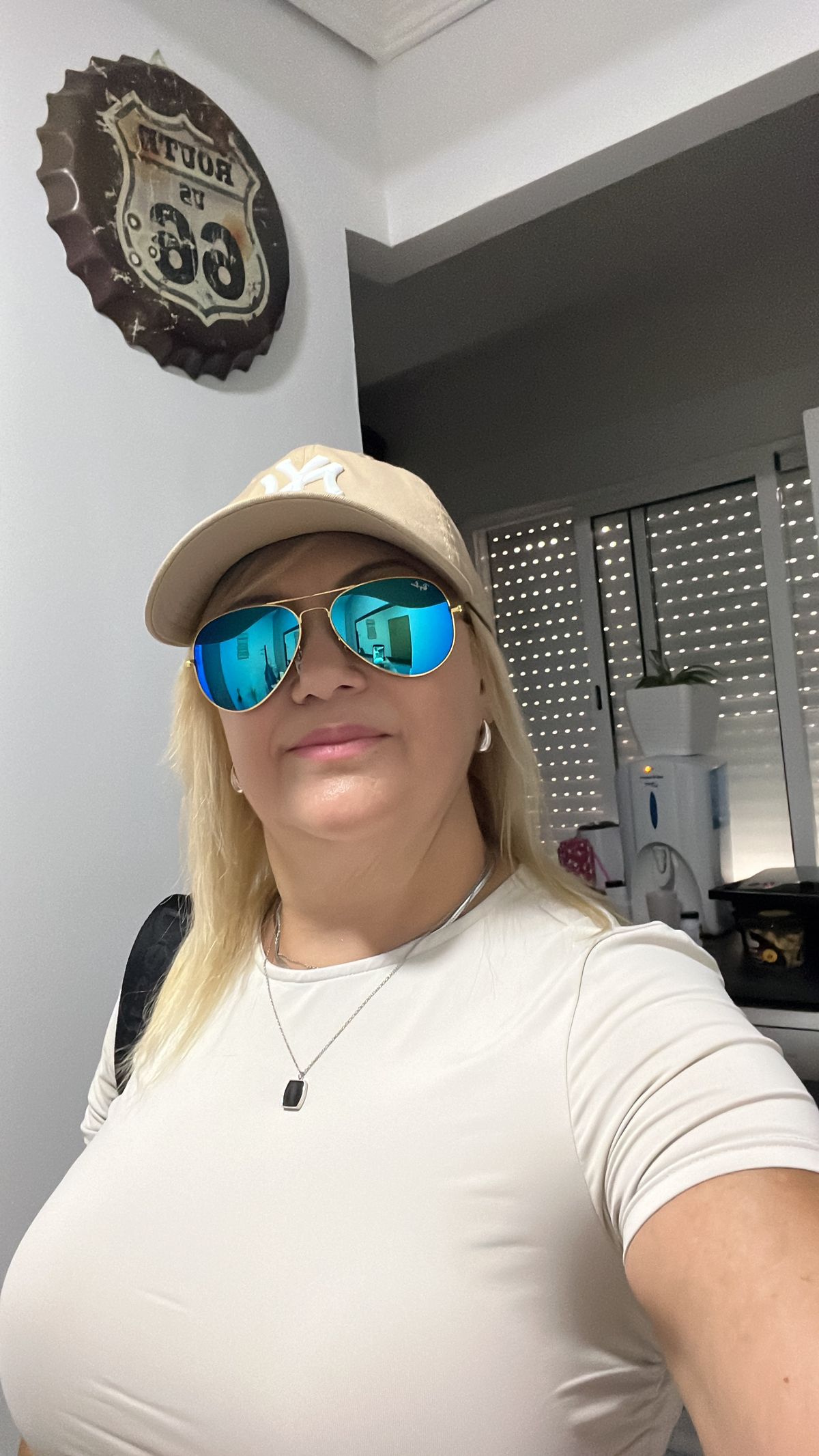 files/b114ad58e6b6b8cc00d5a43effe66b0f.jpg